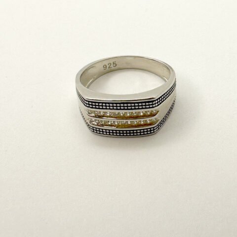 Italian 925 Silver Ring Design At I8 Markaz Islamabad.