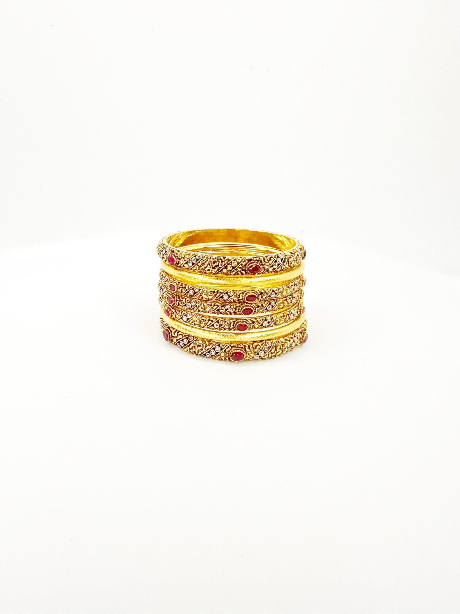 Gold-Plated 2 Kara & 4 Bangle Set Jewellery for Sale – Rang e Zevar, Islamabad - Image 5