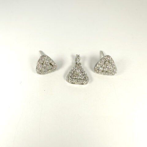 Triangle Zircon Pendant – Elegant Look at Rang e Zevar I-8 Markaz Islamabad.